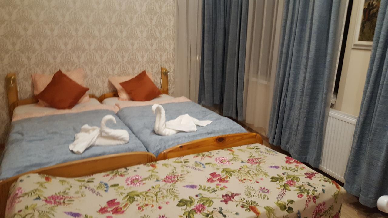 Hangulat Vendeghaz Apartmanok Орошхаза Экстерьер фото
